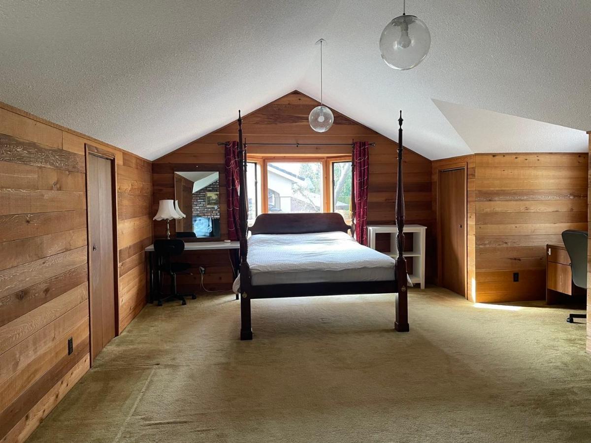 Jason House - Immaculate Suites In A Quiet Seaside Neighbourhood Near Uvic فكتوريا المظهر الخارجي الصورة